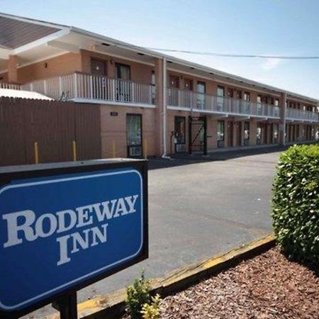 Rodeway Inn Charlotte Downtown Екстериор снимка