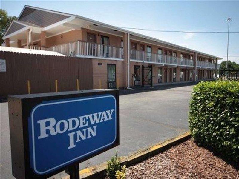 Rodeway Inn Charlotte Downtown Екстериор снимка