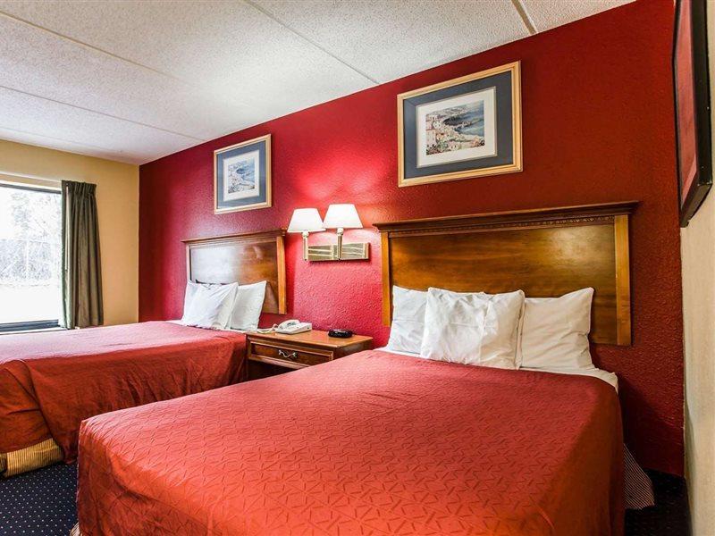Rodeway Inn Charlotte Downtown Екстериор снимка