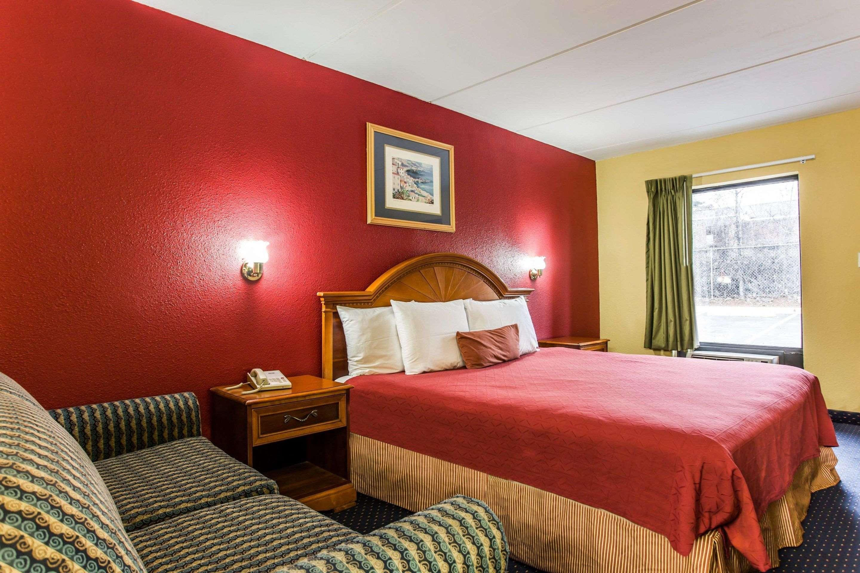 Rodeway Inn Charlotte Downtown Екстериор снимка