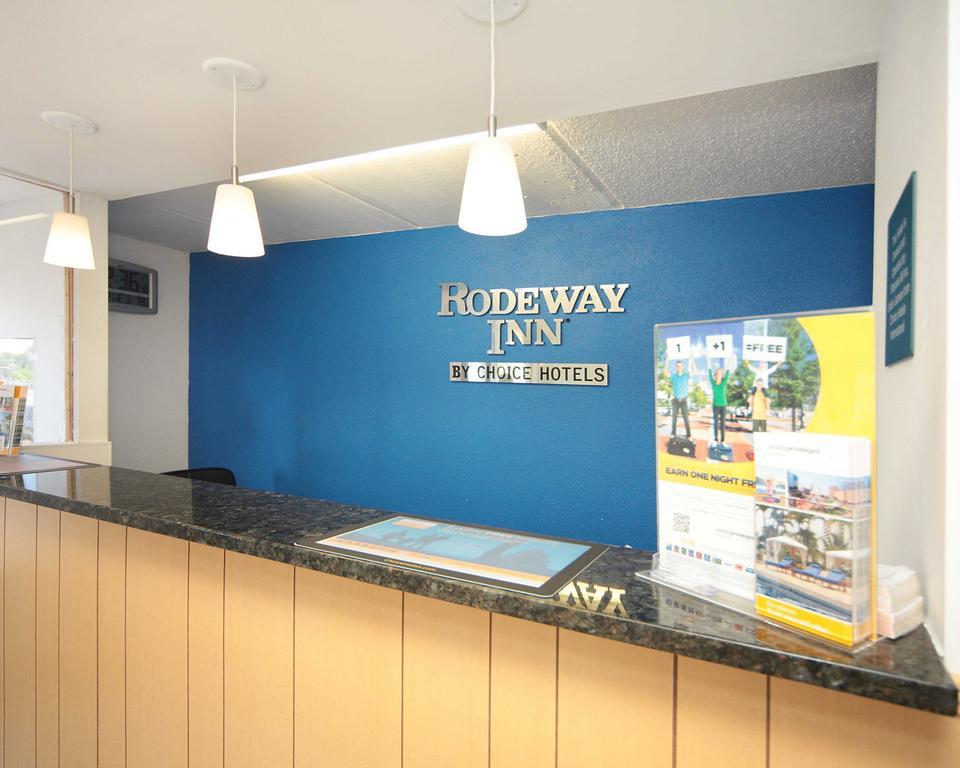 Rodeway Inn Charlotte Downtown Екстериор снимка
